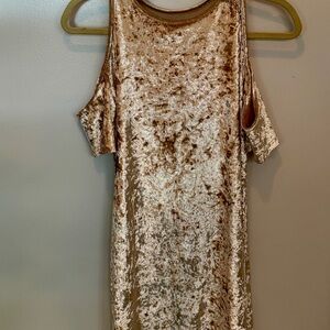 Elegant Pink Velvet Cold Shoulder Dress